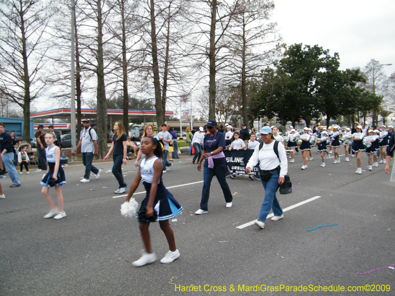 Krewe-of-Rhea-2009-Metairie-Mardi-Gras-Harriet-Cross-7920