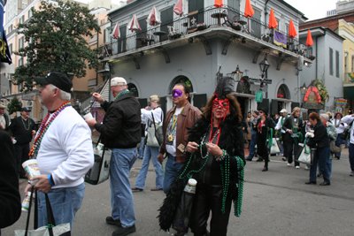 Mardi-Gras-2008-Shangri-la- Stroll-French-Quarter-5227