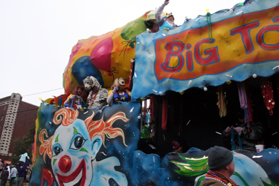 Mystic-Krewe-of-Shangri-LA-Mardi-Gras-2008-New-Orleans-5867