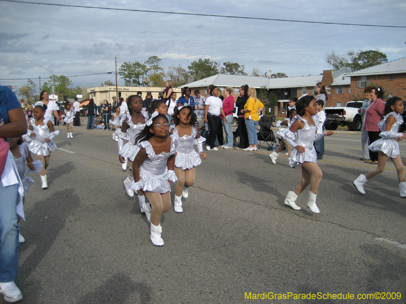 Krewe-of-Slidellians-Mardi-Gras-Slidell-2009-0260