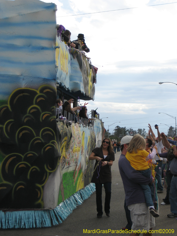 Krewe-of-Slidellians-Mardi-Gras-Slidell-2009-0276