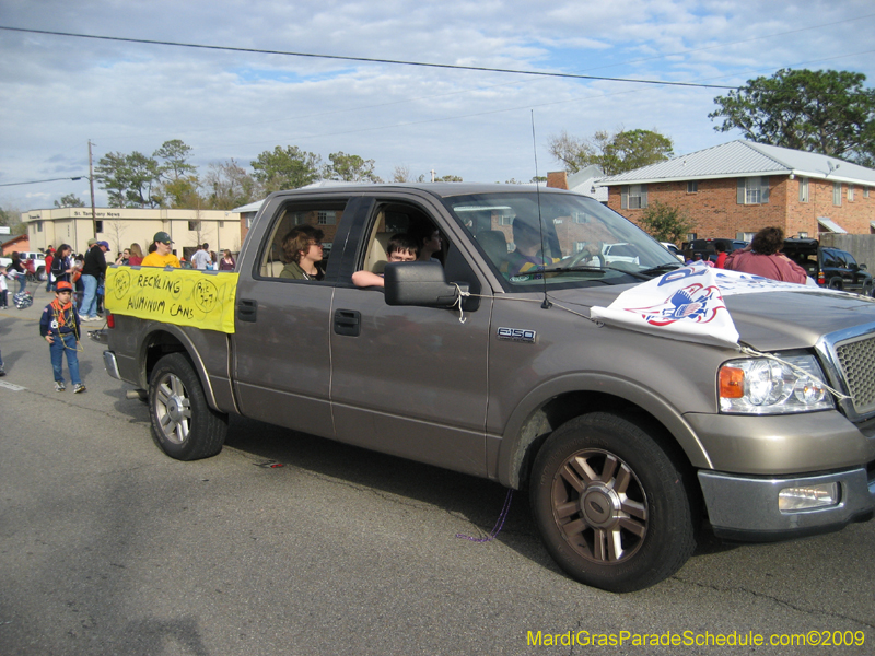 Krewe-of-Slidellians-Mardi-Gras-Slidell-2009-0301