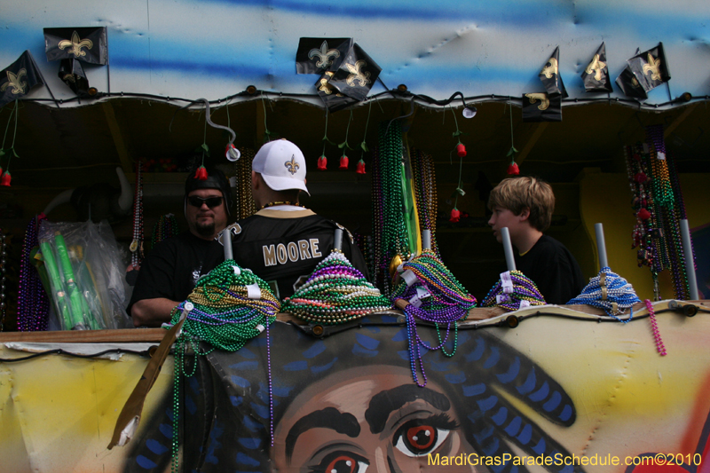 Krewe-of-Slidellians-2010-Mardi-Gras-1494