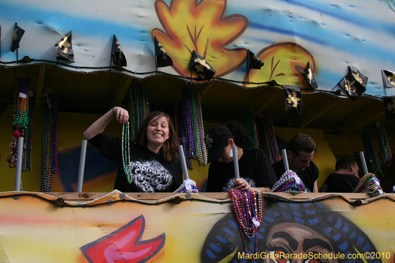 Krewe-of-Slidellians-2010-Mardi-Gras-1495