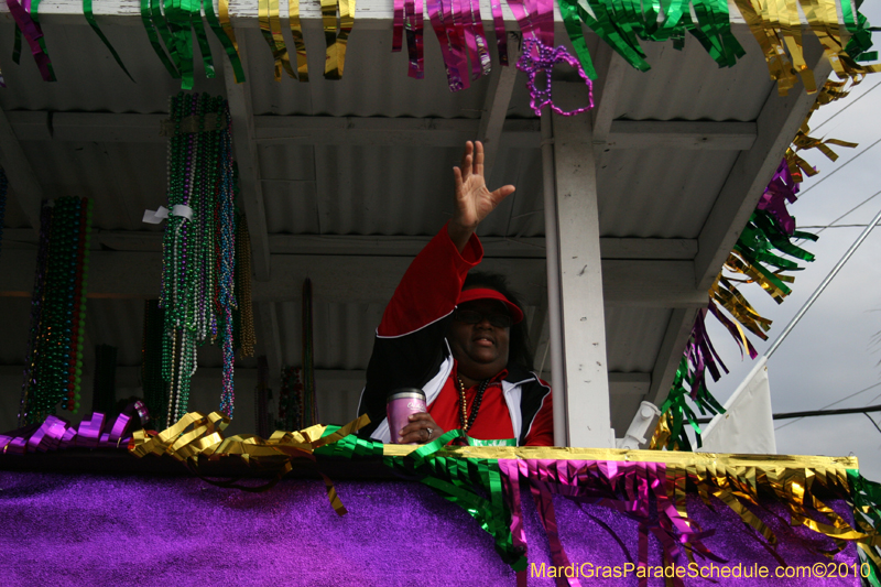 Krewe-of-Slidellians-2010-Mardi-Gras-1510