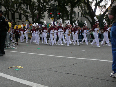 2008-Krewe-of-Thoth-New-Orleans-Mardi-Gras-Parade-300205