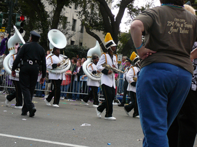 2008-Krewe-of-Thoth-New-Orleans-Mardi-Gras-Parade-300230