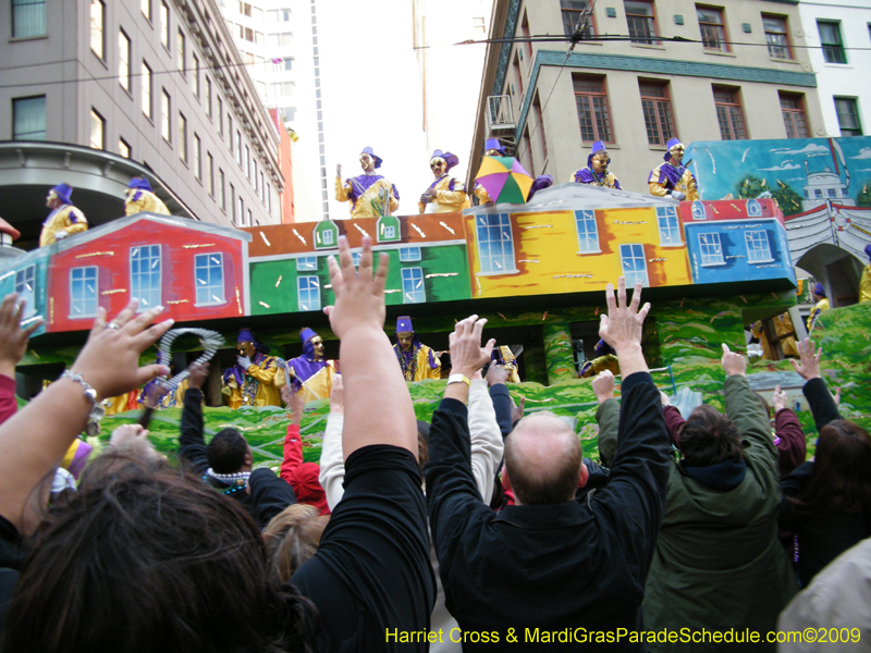 Krewe-of-Thoth-presents-Thoths-Aquatic-Adventures-2009-Mardi-Gras-New-Orleans-9401