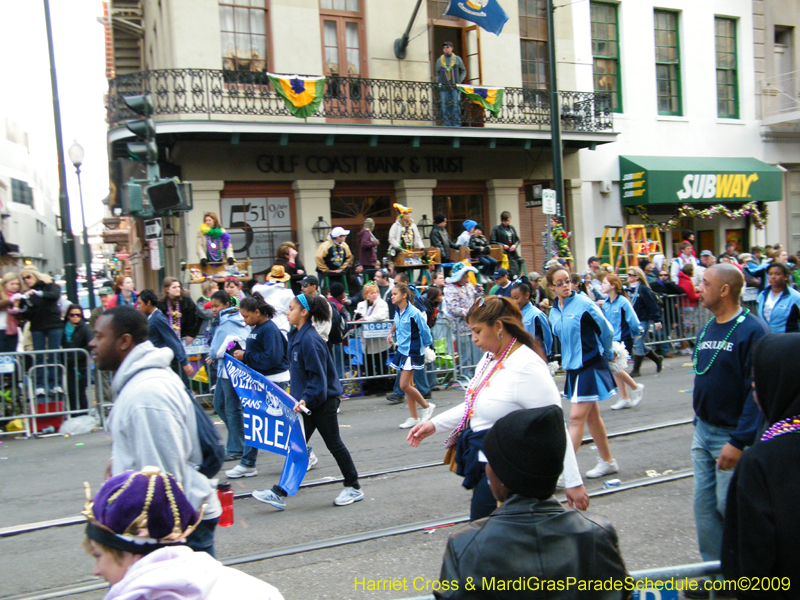 Krewe-of-Thoth-presents-Thoths-Aquatic-Adventures-2009-Mardi-Gras-New-Orleans-9408