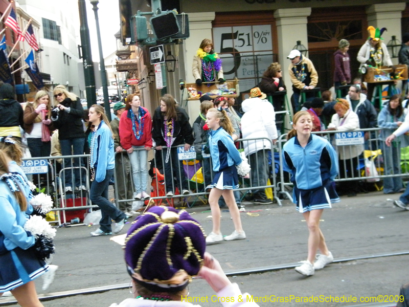 Krewe-of-Thoth-presents-Thoths-Aquatic-Adventures-2009-Mardi-Gras-New-Orleans-9409