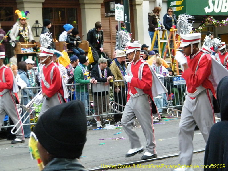 Krewe-of-Thoth-presents-Thoths-Aquatic-Adventures-2009-Mardi-Gras-New-Orleans-9419