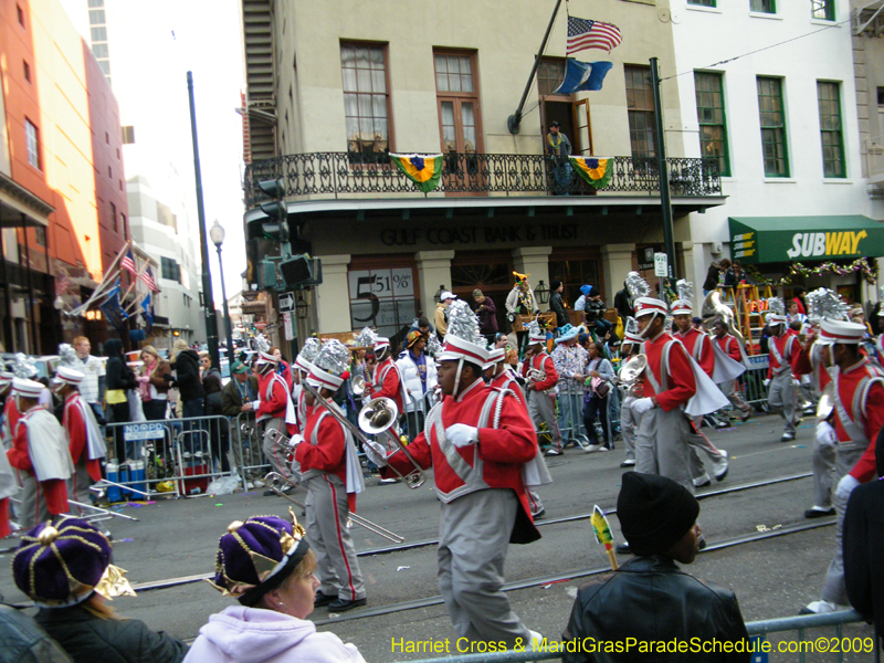 Krewe-of-Thoth-presents-Thoths-Aquatic-Adventures-2009-Mardi-Gras-New-Orleans-9420