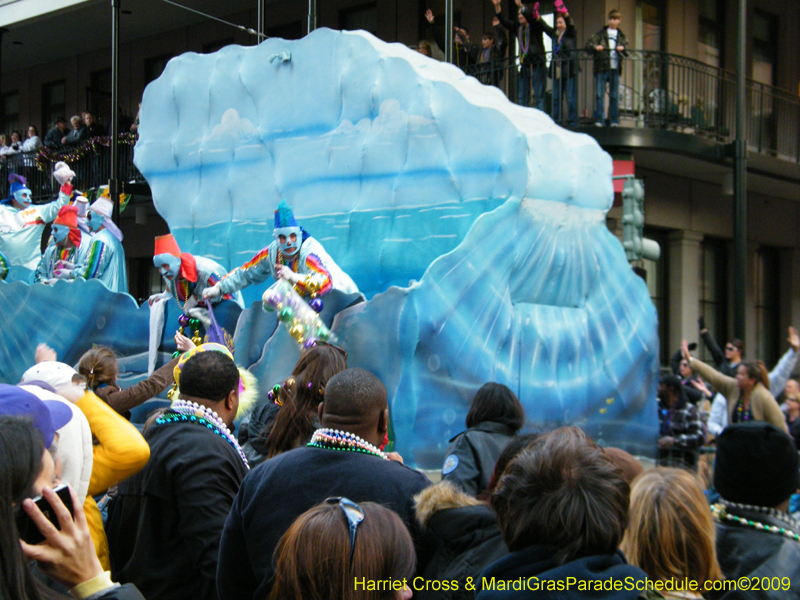 Krewe-of-Thoth-presents-Thoths-Aquatic-Adventures-2009-Mardi-Gras-New-Orleans-9446