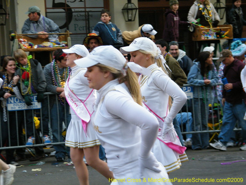 Krewe-of-Thoth-presents-Thoths-Aquatic-Adventures-2009-Mardi-Gras-New-Orleans-9456