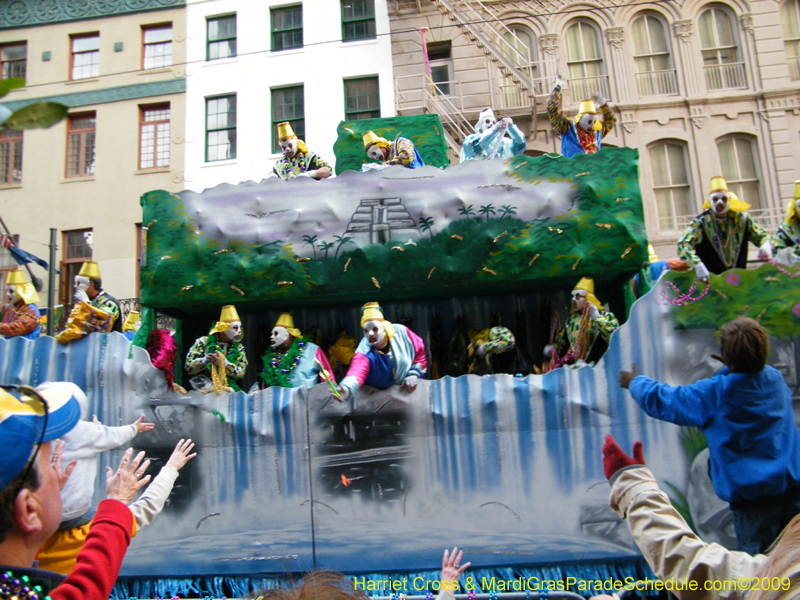 Krewe-of-Thoth-presents-Thoths-Aquatic-Adventures-2009-Mardi-Gras-New-Orleans-9482