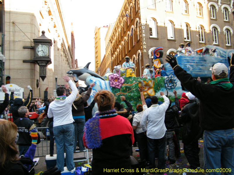 Krewe-of-Thoth-presents-Thoths-Aquatic-Adventures-2009-Mardi-Gras-New-Orleans-9489