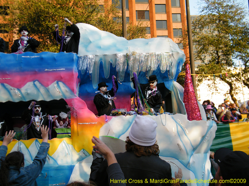 Krewe-of-Thoth-presents-Thoths-Aquatic-Adventures-2009-Mardi-Gras-New-Orleans-9526