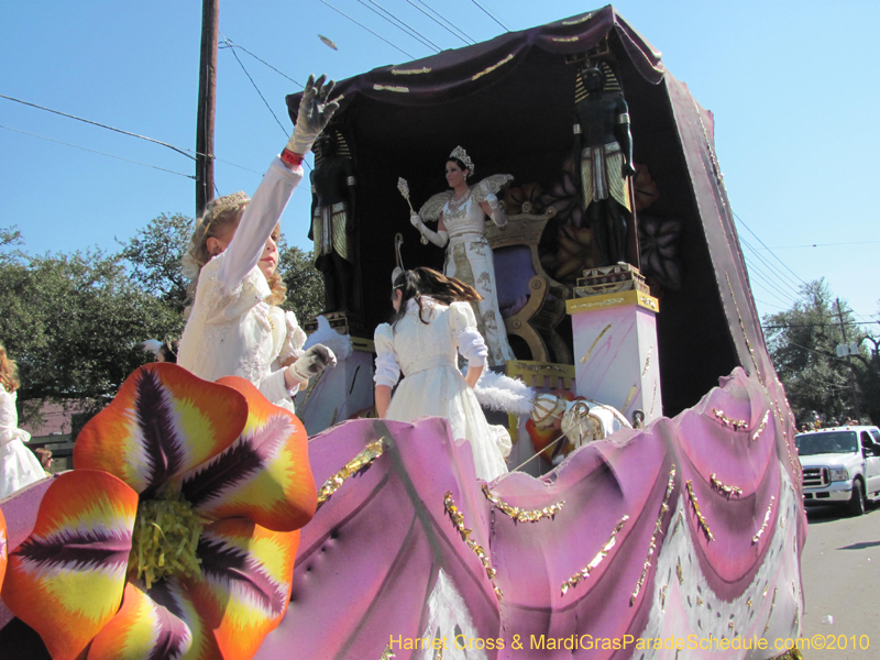 Krewe-of-Thoth-2010-Mardi-Gras-New-Orleans-0948