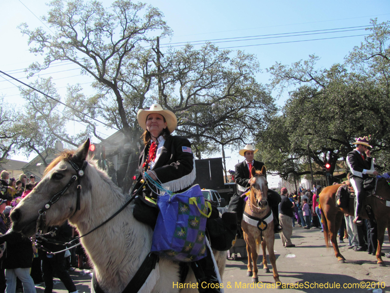 Krewe-of-Thoth-2010-Mardi-Gras-New-Orleans-0971