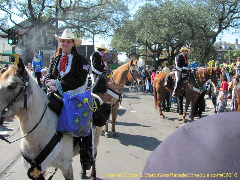 Krewe-of-Thoth-2010-Mardi-Gras-New-Orleans-0977