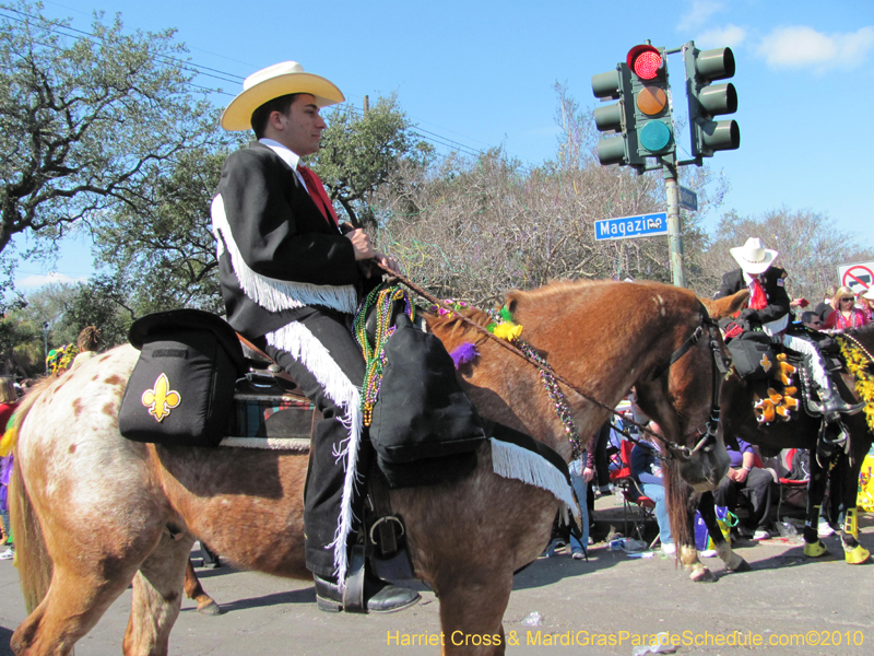 Krewe-of-Thoth-2010-Mardi-Gras-New-Orleans-0981