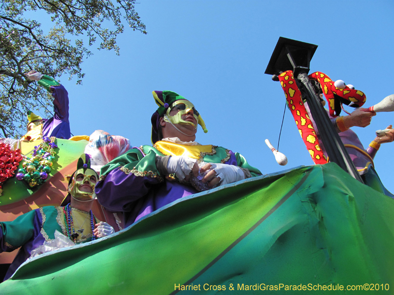 Krewe-of-Thoth-2010-Mardi-Gras-New-Orleans-0983