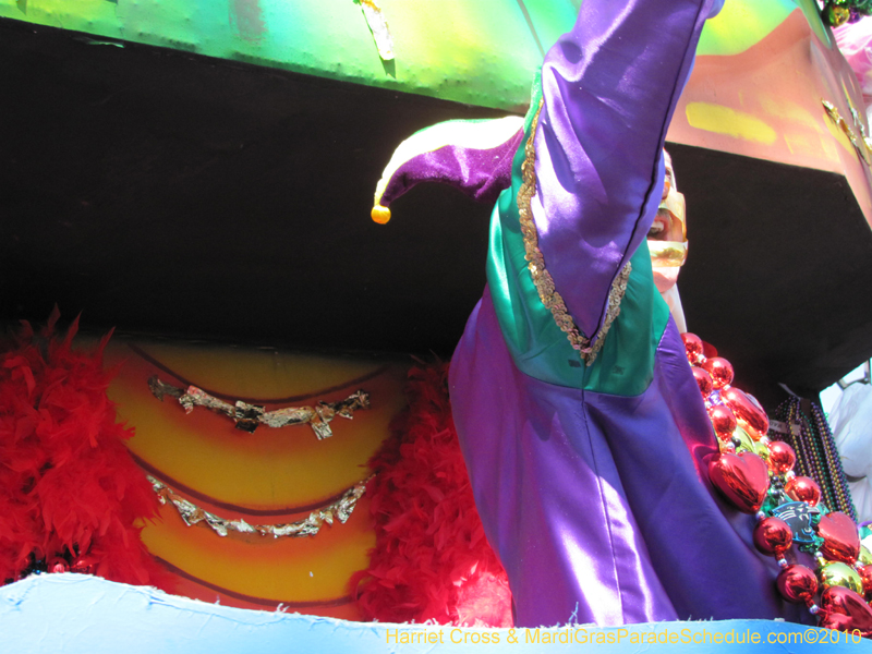 Krewe-of-Thoth-2010-Mardi-Gras-New-Orleans-0984