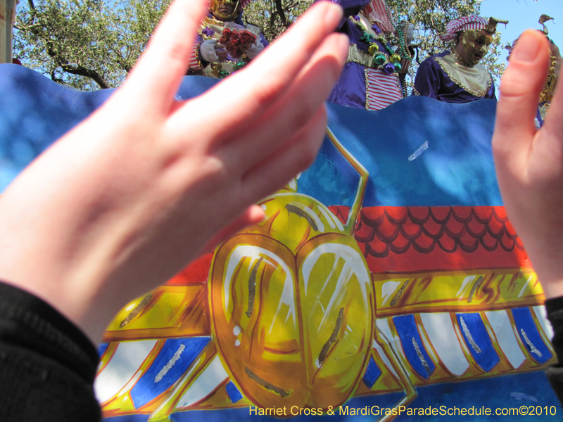 Krewe-of-Thoth-2010-Mardi-Gras-New-Orleans-1003