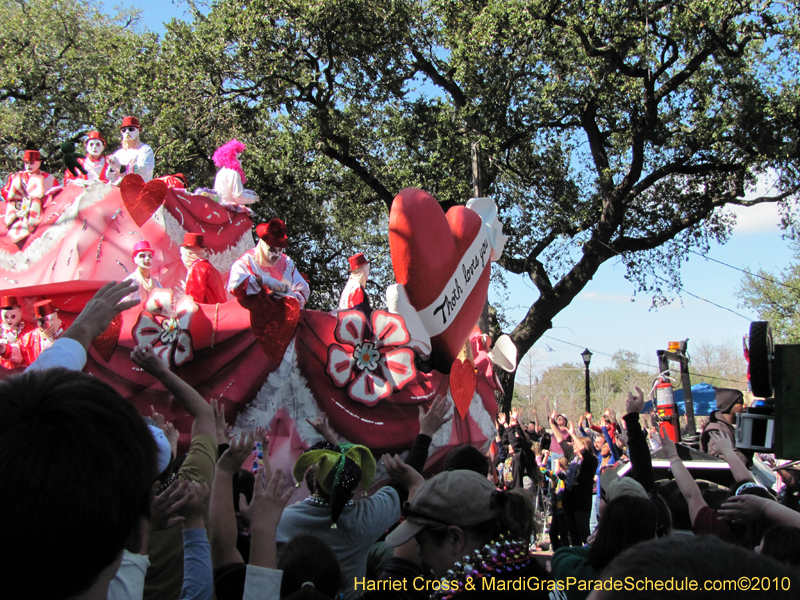 Krewe-of-Thoth-2010-Mardi-Gras-New-Orleans-1065