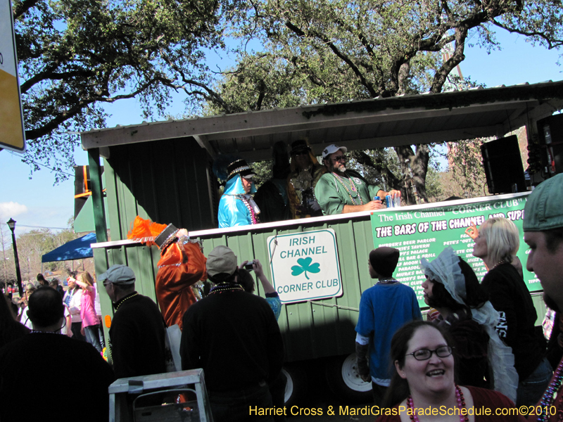 Krewe-of-Thoth-2010-Mardi-Gras-New-Orleans-1086