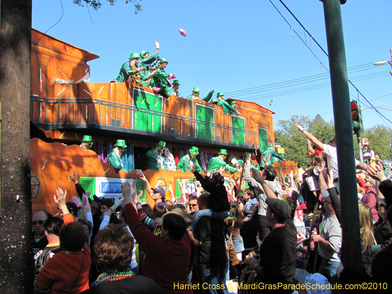 Krewe-of-Thoth-2010-Mardi-Gras-New-Orleans-1117