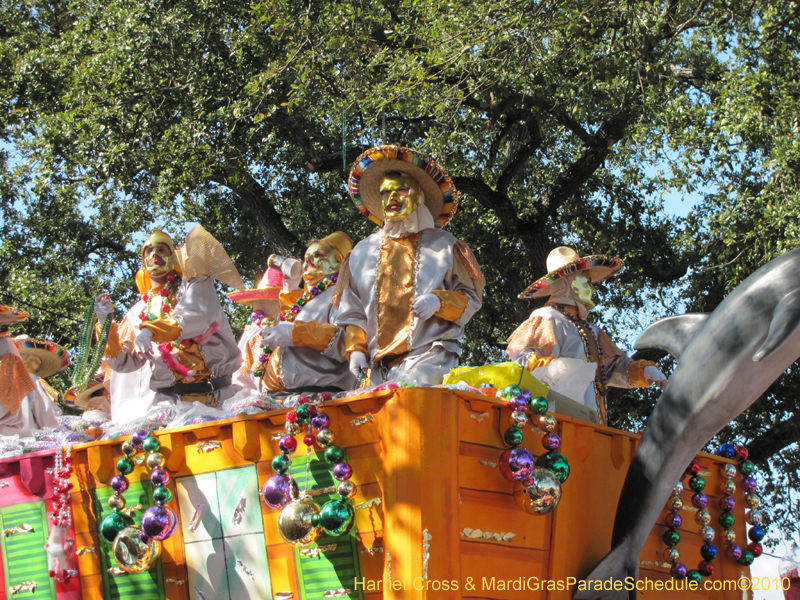 Krewe-of-Thoth-2010-Mardi-Gras-New-Orleans-1140