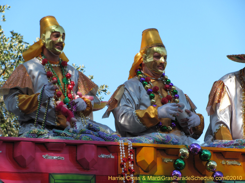 Krewe-of-Thoth-2010-Mardi-Gras-New-Orleans-1142