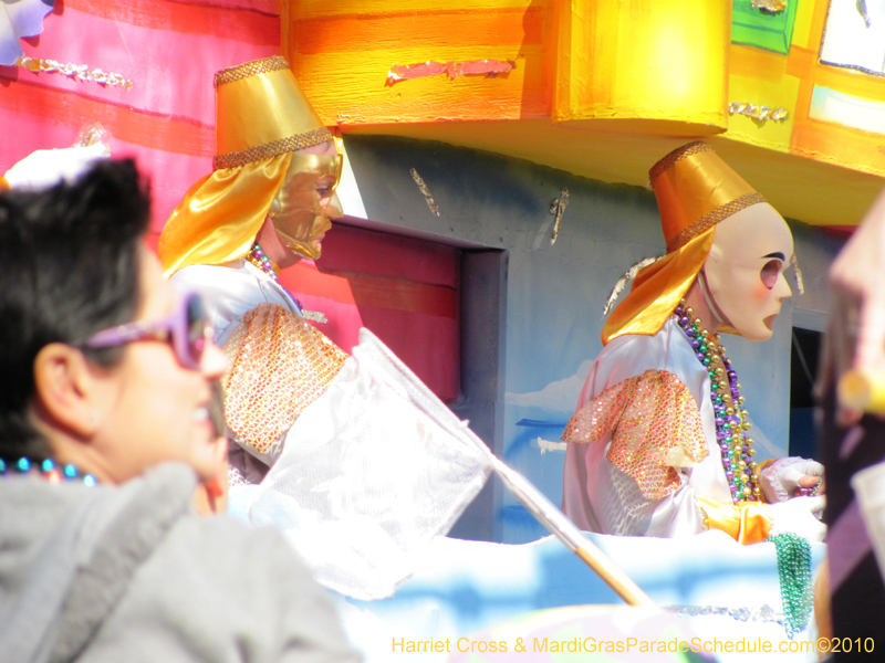 Krewe-of-Thoth-2010-Mardi-Gras-New-Orleans-1144