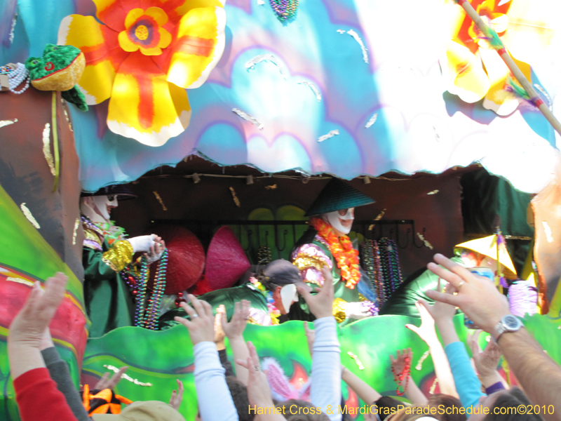 Krewe-of-Thoth-2010-Mardi-Gras-New-Orleans-1151