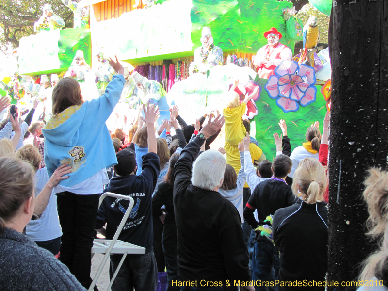 Krewe-of-Thoth-2010-Mardi-Gras-New-Orleans-1209