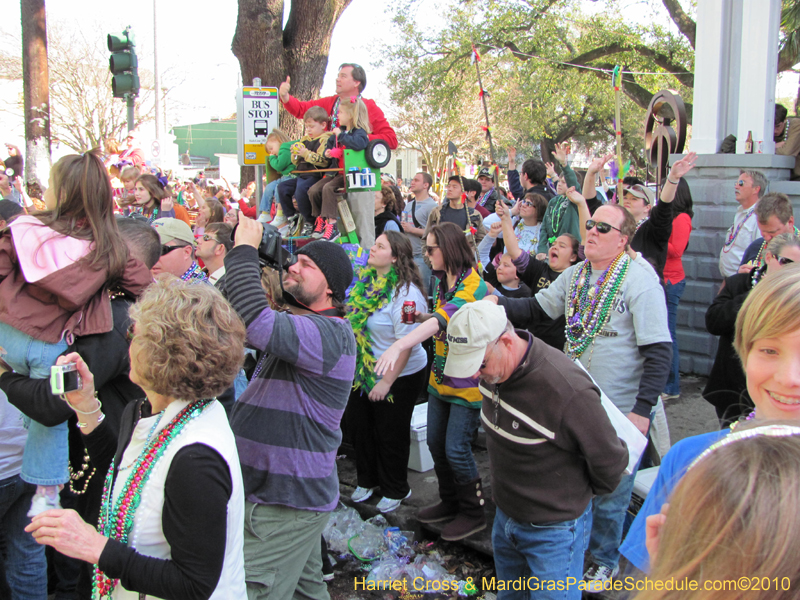 Krewe-of-Thoth-2010-Mardi-Gras-New-Orleans-1223