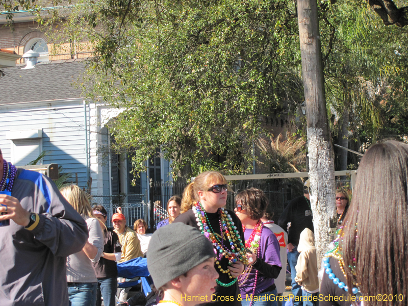 Krewe-of-Thoth-2010-Mardi-Gras-New-Orleans-1232