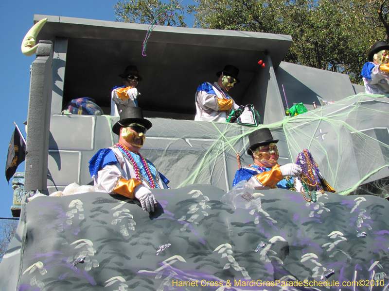 Krewe-of-Thoth-2010-Mardi-Gras-New-Orleans-1256