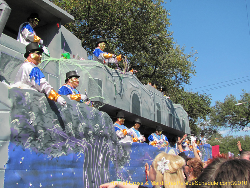 Krewe-of-Thoth-2010-Mardi-Gras-New-Orleans-1257