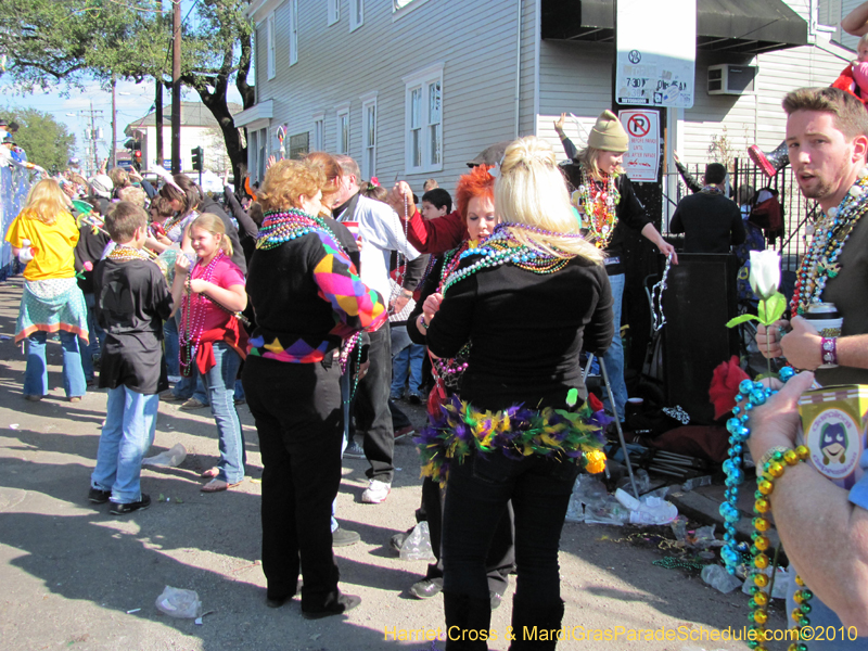 Krewe-of-Thoth-2010-Mardi-Gras-New-Orleans-1258