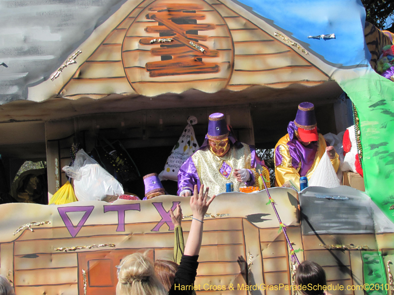 Krewe-of-Thoth-2010-Mardi-Gras-New-Orleans-1313