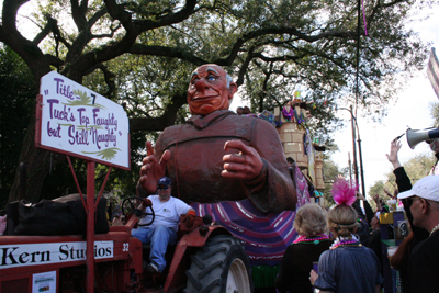 Krewe-of-Tucks-2008-New-Orleans-Mardi-Gras-Parade-0463