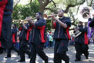 Krewe-of-Tucks-2008-New-Orleans-Mardi-Gras-Parade-0495