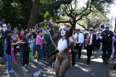 Krewe-of-Tucks-2008-New-Orleans-Mardi-Gras-Parade-0533