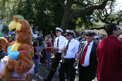 Krewe-of-Tucks-2008-New-Orleans-Mardi-Gras-Parade-0534