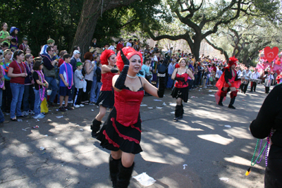 Krewe-of-Tucks-2008-New-Orleans-Mardi-Gras-Parade-0556