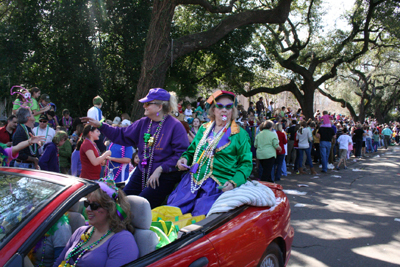 Krewe-of-Tucks-2008-New-Orleans-Mardi-Gras-Parade-0607