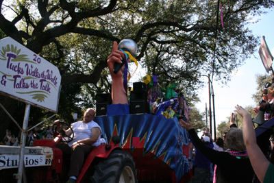 Krewe-of-Tucks-2008-New-Orleans-Mardi-Gras-Parade-0625