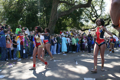 Krewe-of-Tucks-2008-New-Orleans-Mardi-Gras-Parade-0679